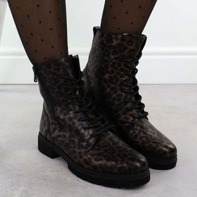 7. Women's brown leopard print worker boots Rieker Remonte D2S72-90