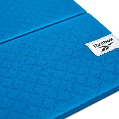 18. Reebok 11050BL Yoga Mat