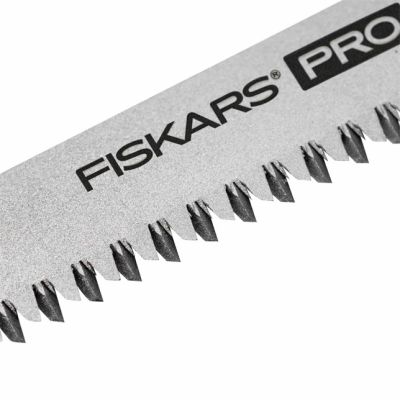 5. FS. Compact folding saw with two blades