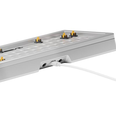 4. Glorious Gaming GLO-KB-GMMK3-PRO-65-BB-W-SIL-US keyboard