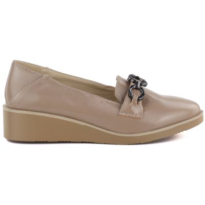 2. Women's beige wedge shoes with decoration M.Daszyński MR2265