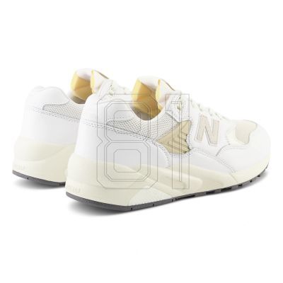 10. New Balance W MT580VTG Shoes