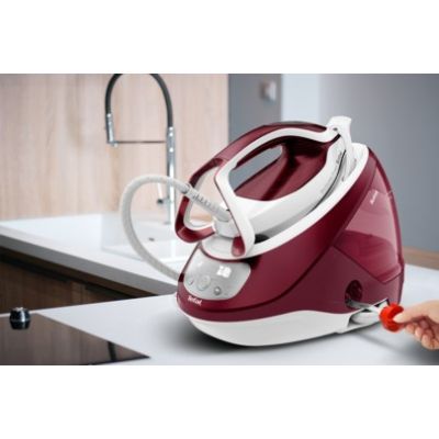 16. TEFAL GV 9220 Pro Express Protect steam generator
