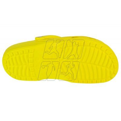 4. Crocs Classic U 10001-76M flip-flops