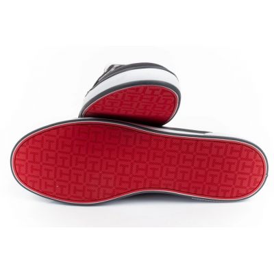 14. Tommy Hilfiger sneakers M FM0FM00596403
