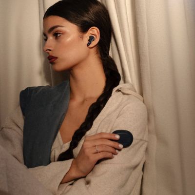 7. Sudio N3PROBLU Headphones/Headset Wireless In-Ear Bluetooth Calls/Music Black