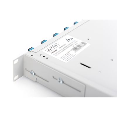 4. FO patch panel without faceplate 19'' 1U, sliding, PG13.5 and PG16 gland, ties/holders, gray