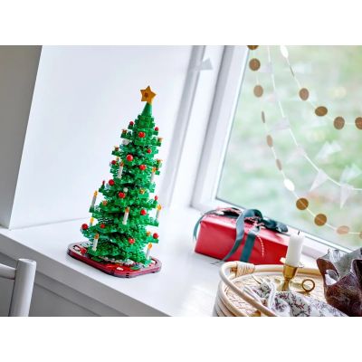 4. LEGO 40573 Christmas Tree