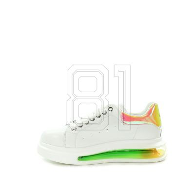 10. Goe W shoes NN2N4029