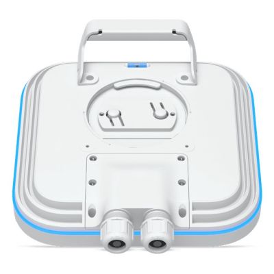 6. Ubiquiti E7 Campus 11500 Mbit/s White PoE Support