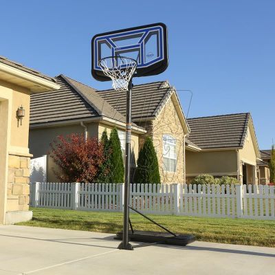 5. LIFETIME UTAH 90114 basketball stand