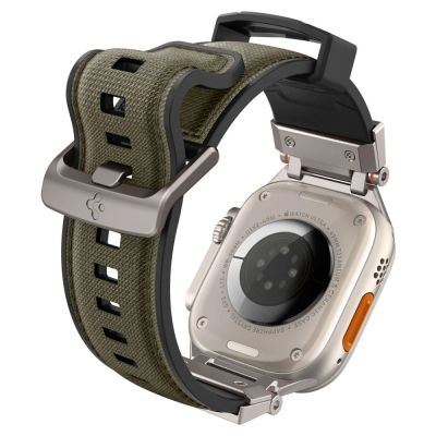 5. Spigen DuraPro Armor Strap for Apple Watch 44 / 45 / 46 / 49 mm - Green