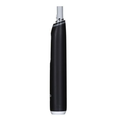 33. BRAUN ORAL-B ELECTRIC TOOTHBRUSH IO 6N BLACK ONYX black