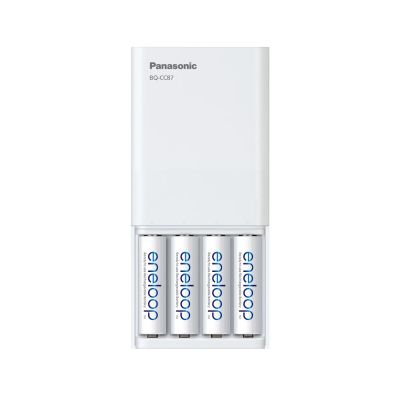 4. PANASONIC SMARTPLUS USB CHARGER + 4 x AA ENELOOP 2000 mAh