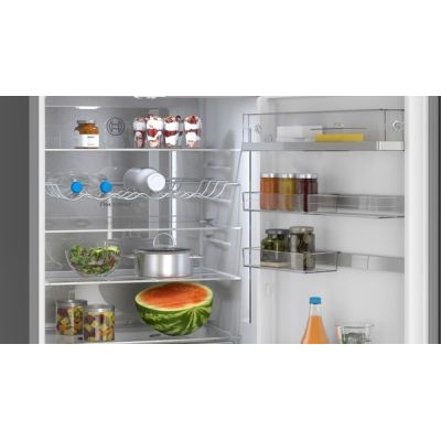 16. BOSCH KGN39LBCF fridge-freezer