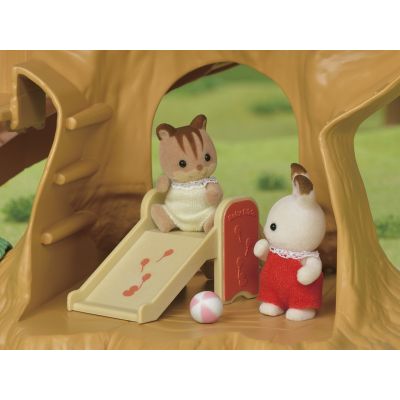 8. Sylvanian Families Unique Treehouse 05450