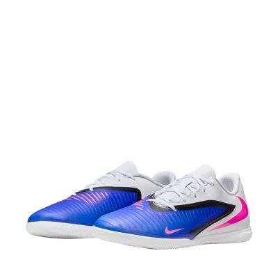 2. Nike Phantom 6 Low Club IC HQ2323 446 football boots