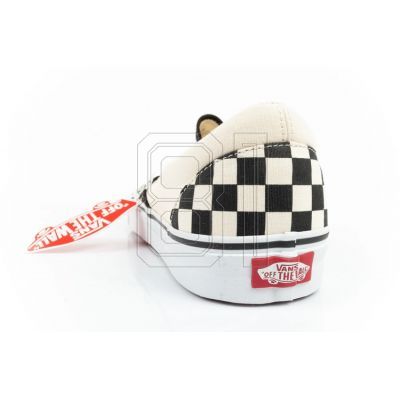 11. Vans Classic Slip-On M VN000EYEBWW1 shoes