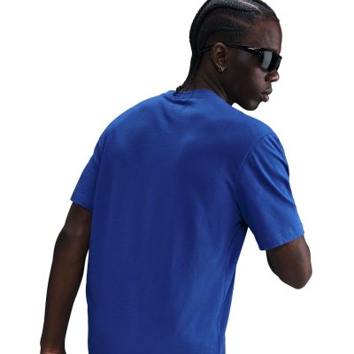 2. Nike Chelsea London Crest M HQ8395-495