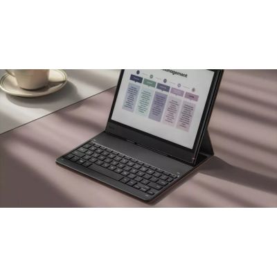 7. Onyx Note Air 5 C brown magnetic case with keyboard