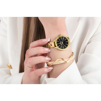 4. Giewont Sapphire Gold Black Women's Watch GW2720-B3