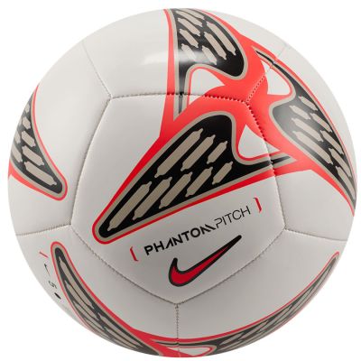2. Nike Phantom HV6335-104 Ball
