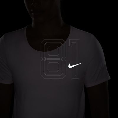 8. Nike Dri-FIT Run Division W DD5176-511 T-shirt