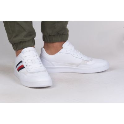7. Tommy Hilfiger Court Cupsole Retro Lth Stripes M FM0FM04828YBS shoes