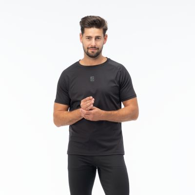 10. Men’s JELL Short-Sleeve T-Shirt