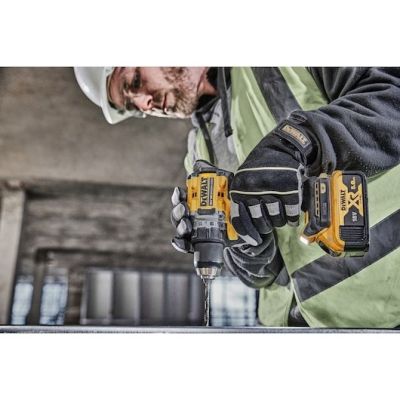 6. DEWALT DCD800P2T-QW 18V 2X5.0AH BL TSTAK DRILL-DRIVER