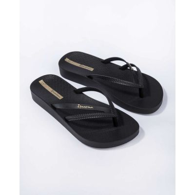 3. Ipanema women's flip-flops Bossa Soft V comfortable black fashionable