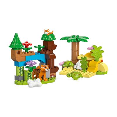 5. LEGO DUPLO TOWN 10446 Wild Animal Families 3in1