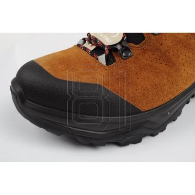 8. Aku Adapta Gore-tex M 490176 shoes