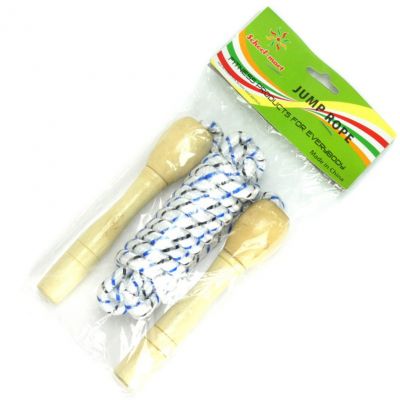 4. Legend skipping rope with wooden handles 81562
