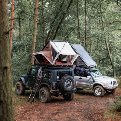6. Offlander Triangle Rooftop Tent OFF_RTT_MANAM