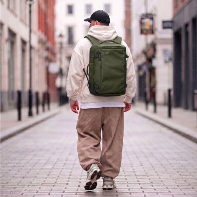 14. Tech-Protect Defender S70 RYANAIR & WIZZAIR 24L Laptop Backpack - Dark Green
