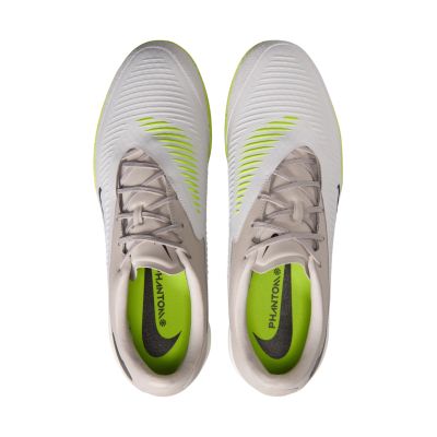 4. Nike Phantom 6 Low Academy IC HQ2319 200 Football Boots