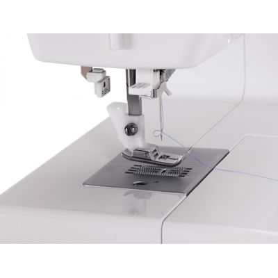 3. Singer 3232 sewing machine
