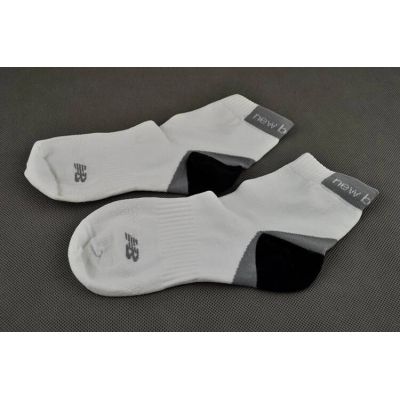 5. New Balance Socks 3.40.12