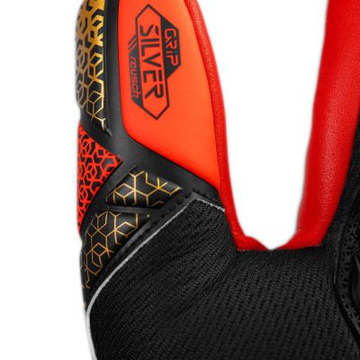 13. Reusch Attrakt Freegel Silver M 5570235 7075 Goalkeeper Gloves