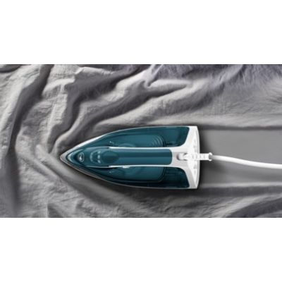2. Tefal FV2839 Express Steam Iron 2400 W