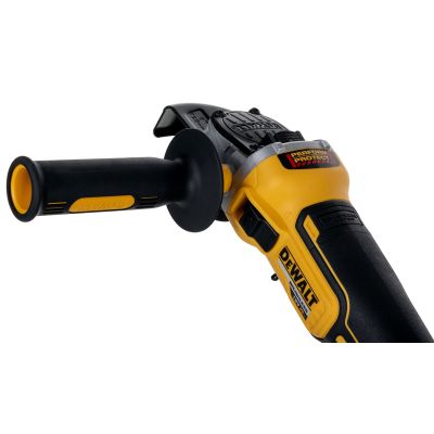 25. 18V DCK422P3 DEWALT Combo Kit