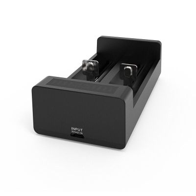 4. XTAR CHARGER FOR CYLINDRICAL LI-ION MC2+ BATTERIES