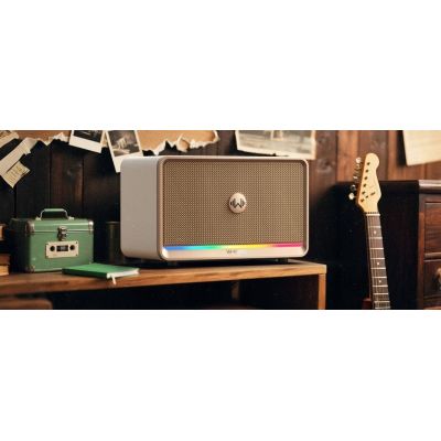 3. W-KING H330 cream wireless Bluetooth speaker