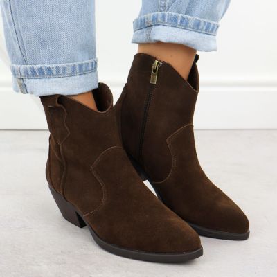 7. Brown women’s leather cowboy ankle boots Big Star SS274463