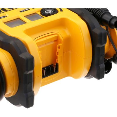 18. 18V Dewalt DCC018N-XJ Cordless Compressor