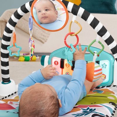 6. Mattel Fisher Price HWY57 Piano Play Mat