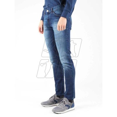 4. Wrangler Larston Blaze Jeans W18S8282T