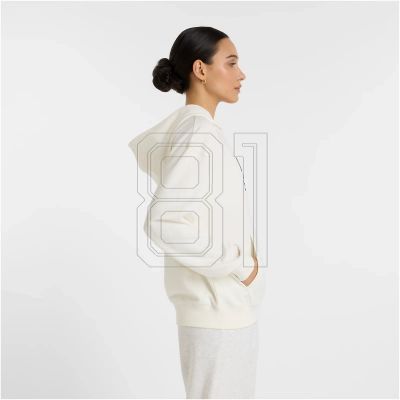 6. New Balance Sport Graphic French Terry HO W sweatshirt WT51519SST
