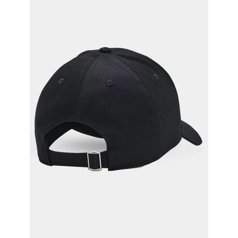 5. Under Armour M 1381645-001 Cap